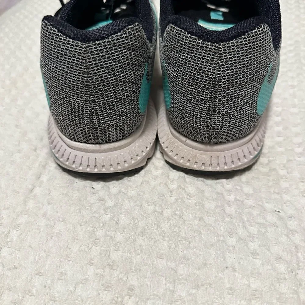 NIKE Womens Sneakers